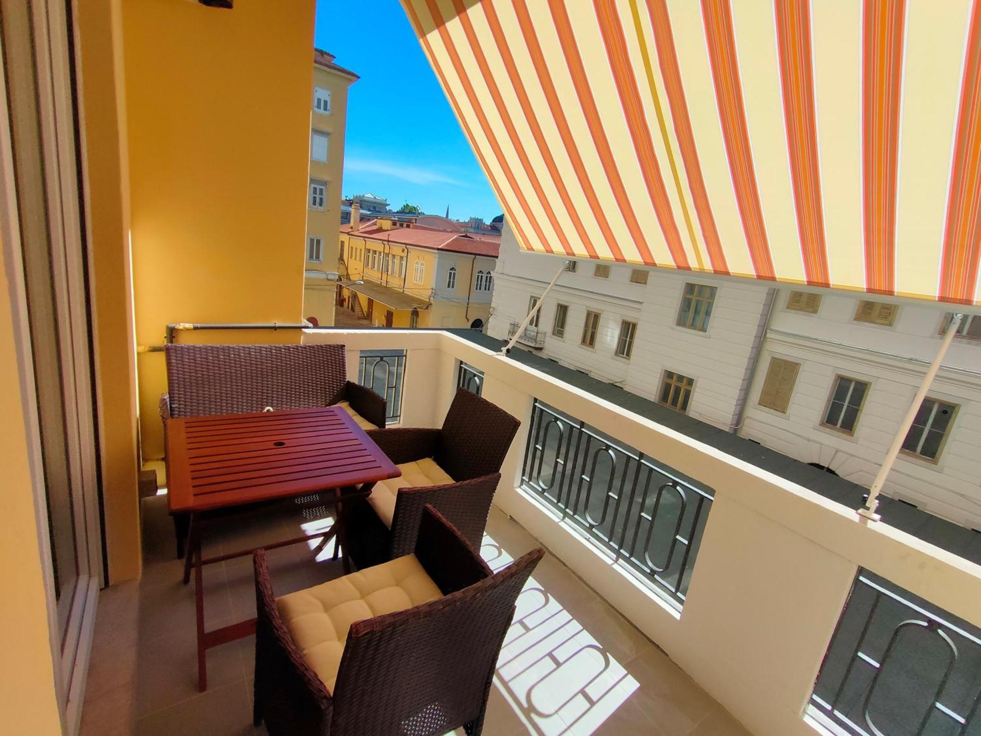 Trieste Living Екстериор снимка